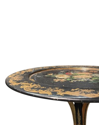 Lot 264 - JENNENS & BETTRIDGE - 19TH CENTURY GILT PARCEL EBONISED PAPIER MACHE OCCASIONAL TABLE