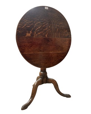 Lot 505 - 18TH CENTURY OAK WOOD TILT TOP WINE/OCCASIONAL TABLE