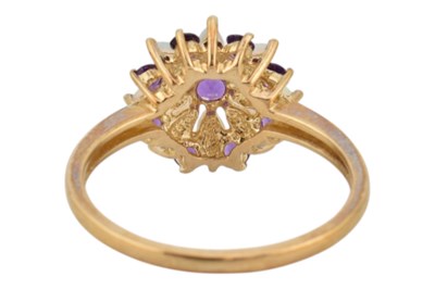 Lot 51 - HALLMARKED 9CT GOLD OPAL & AMETHYST FLOWER CLUSTER RING