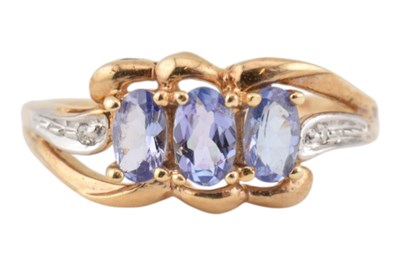 Lot 411 - HALLMARKED 9CT GOLD TANZANITE & DIAMOND RING