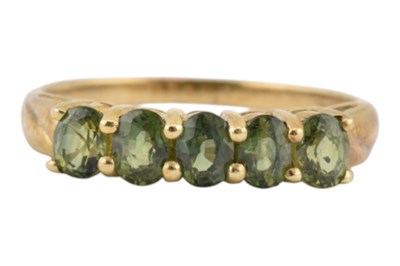 Lot 461 - HALLMARKED 9CT GOLD & GREEN SAPPHIRE FIVE STONE RING