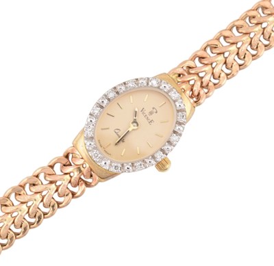 Lot 455 - HALLMARKED 9CT GOLD & DIAMOND VICENCE WRISTWATCH