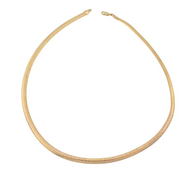 Lot 487 - HALLMARKED 9CT GOLD ITALIAN FANCY LINK SPARKLE CHOKER NECKLACE