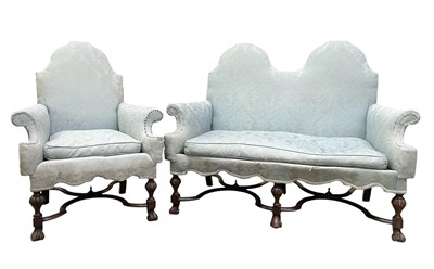Lot 662 - WILLIAM & MARY 18TH CENTURY LIVING ROOM SUITE, SOFA AND ARMCHAIR