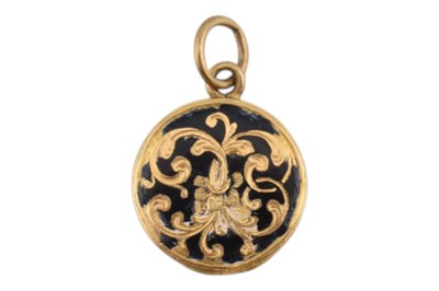 Lot 30 - 1839 VICTORIAN GOLD MOURNING LOCKET PENDANT