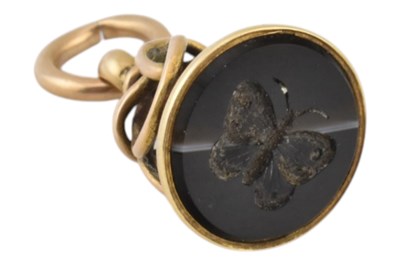 Lot 14 - 19TH CENTURY GOLD INTAGLIO BUTTERFLY SEAL WATCH FOB