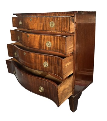 Lot 600 - GEORGE III 19TH CENTURY MAHOGANY SERPENTINE CHEST OF DRAWERS