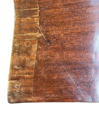 Lot 600 - GEORGE III 19TH CENTURY MAHOGANY SERPENTINE CHEST OF DRAWERS