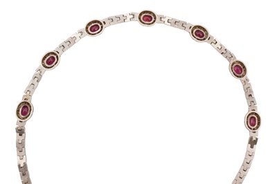 Lot 62 - 18CT GOLD RUBY & DIAMOND COLLAR NECKLACE