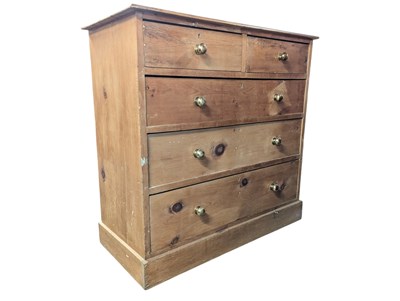 Lot 880 - EDWARDIAN PINE CHEST OF DRAWERS