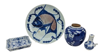 Lot 149 - COLLECTION OF FOUR 19TH/20TH CENTURY CHINESE PORCELAIN PIECES 清 青花陶瓷四件