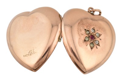Lot 70 - ANTIQUE 9CT BACK & FRONT HEART LOCKET