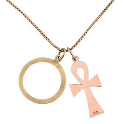 Lot 94 - 9CT GOLD PENDANT NECKLACE