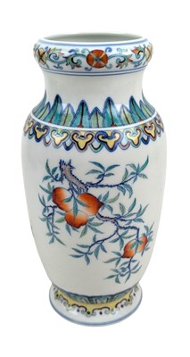 Lot 58 - LATE QING DOUCAI 'SANDUO' PORCELAIN VASE 雍正款 斗彩三多灯笼瓶