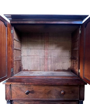 Lot 575 - GEORGE III 19TH CENTURY FLAME MAHOGANY SECRETAIRE BUREAU BOOKCASE CUPBOARD
