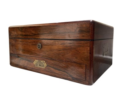 Lot 160 - THOMAS WOOLFIELD OF LIVERPOOL - 19TH CENTURY WILLIAM IV ROSEWOOD VANITY CASE