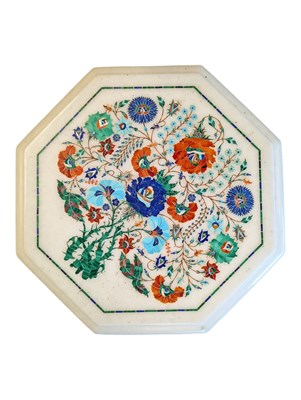 Lot 202 - 20TH CENTURY VINTAGE INDIAN PIETRA DURA INLAID OCTAGONAL MARBLE TABLE TOP