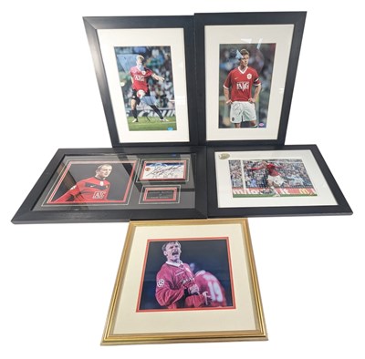 Lot 66 - FOOTBALL - MANCHESTER UNITED - AUTOGRAPH SELECTION