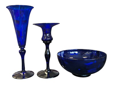 Lot 14 - THREE LATE 20TH CENTURY VINTAGE BRISTOL BLUE GLASS PIECES