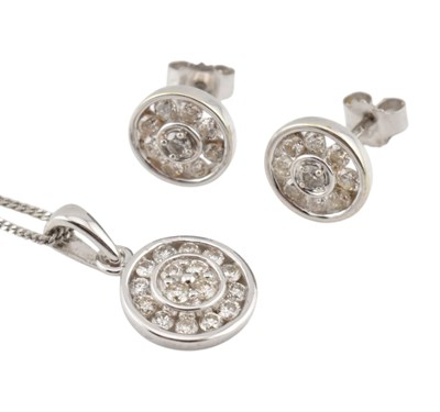 Lot 568 - 9CT WHITE GOLD & DIAMOND JEWELLERY SUITE