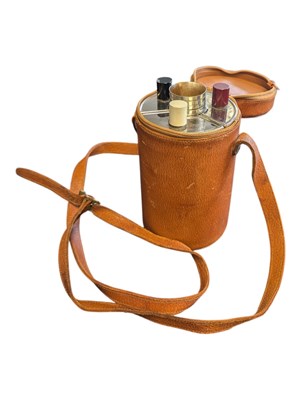 Lot 227 - EARLY 20TH CENTURY CAMPAIGN TRAVELLING DRINKS FLASKS & SHOT GLASSES