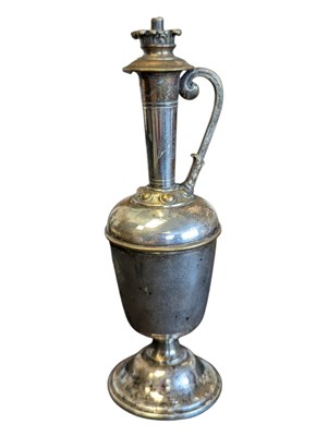 Lot 263 - 19TH CENTURY SILVER PLATED TABLE TOP SMALL OIL LAMP