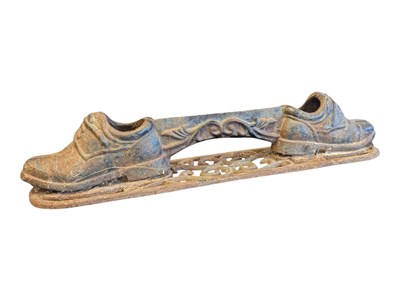 Lot 241 - 20TH CENTURY VINTAGE CAST IRON BOOT SCRAPER