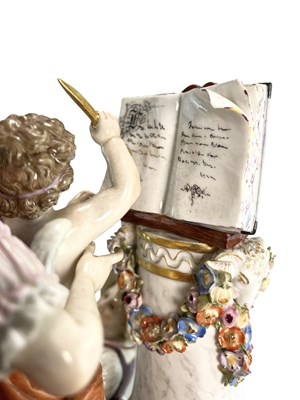 Lot 33 - MEISSEN LATE 19TH CENTURY PORCELAIN GROUP FIGURE OF THE SCHOOL OF LOVE