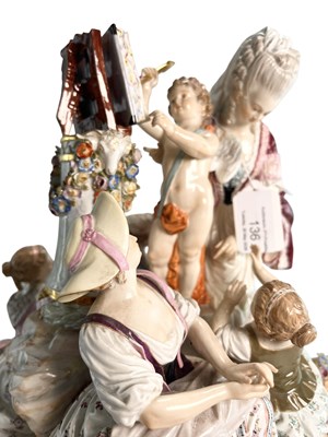 Lot 33 - MEISSEN LATE 19TH CENTURY PORCELAIN GROUP FIGURE OF THE SCHOOL OF LOVE
