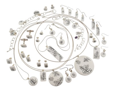 Lot 636 - KAREN WELSH - SELECTION OF SILVER & BONE CHINA JEWELLERY