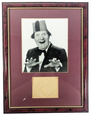 Lot 39 - BRITISH COMEDY - TOMMY COOPER - AUTOGRAPH DISPLAY