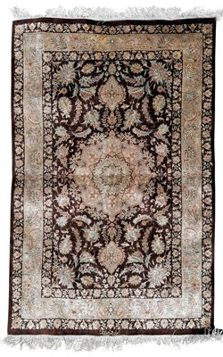 Lot 679 - PERSIAN IRAN QUM/QOM HAND KNOTTED SILK SIGNED CARPET RUG