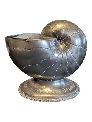 Lot 279 - 19TH CENTURY ATKIN BROTHERS SILVER PLATED NOVELTY NAUTILUS SHELL SPOON WARMER