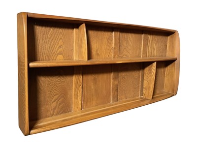Lot 312 - ERCOL FURNITURE - MODEL 386 - MID CENTURY HANGING SHELVES BOOKCASE