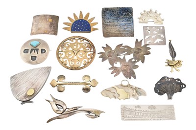 Lot 650 - COLLECTION OF SILVER & WHITE METAL ARTISANAL PIECES