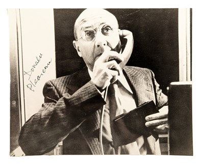 Lot 72 - ACTORS - DONALD PLEASENCE - JAMES BOND - AUTOGRAPHED 8X10"