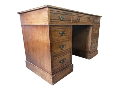 Lot 752 - EDWARDIAN WALNUT & LEATHER TWIN PEDESTAL OFFICE DESK