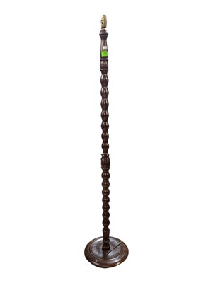 Lot 746 - EARLY 20TH CENTURY MAHOGANY BOBBIN TURNED FLOOR STANDING LAMP
