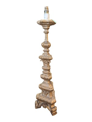 Lot 739 - ITALIAN BAROQUE STYLE HARDWOOD ALTAR CANDLESTICK / LAMP
