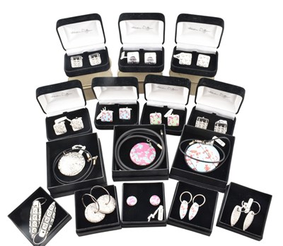 Lot 672 - ALLISON WIFFEN - LARGE COLLECTION OF WHITE METAL & CERAMIC JEWELLERY