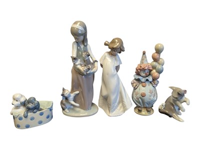 Lot 87 - LLADRO & NAO - COLLECTION OF LATE 20TH CENTURY PORCELAIN FIGURES