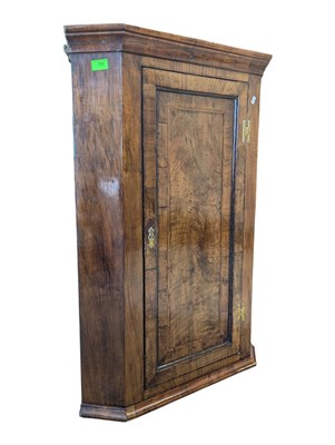Lot 706 - 19TH CENTURY BURR WALNUT HANGING CORNER CUPBOARD