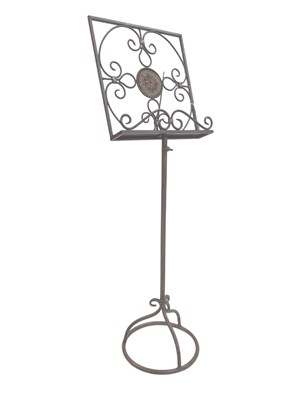Lot 665 - VINTAGE 20TH CENTURY METAL MUSIC STAND