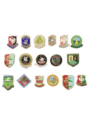 Lot 378 - COLLECTION OF VINTAGE BOWLING CLUB BADGES