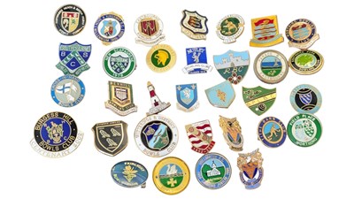 Lot 458 - COLLECTION OF VINTAGE 20TH CENTURY & CONTEMPORARY BRITISH BOWLING CLUB BADGES