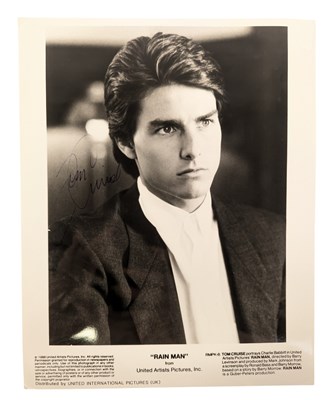 Lot 132 - ACTORS - TOM CRUISE - RAIN MAN (1988) - SIGNED 8X10" PHOTOGRAPH