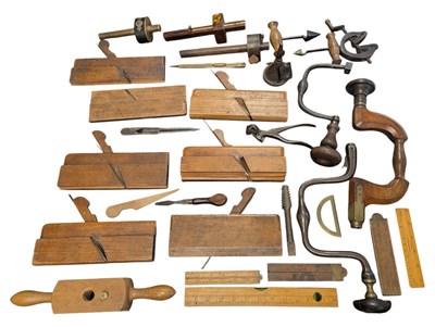 Lot 472 - COLLECTION OF 20TH CENTURY VINTAGE WOODWORKING TOOLS