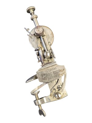 Lot 481 - LATE 19TH CENTURY GERMAN MOLDACOT POCKET SEWING MACHINE