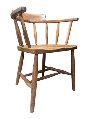 Lot 936 - EARLY 20TH CENTURY BEECH & ELM SMOKERS BOW ARMCHAIR