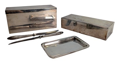 Lot 151 - ASPREY OF LONDON - EARLY 20TH CENTURY LEATHER-CASED & PLATED 2-PERSON PICNIC HAMPER
